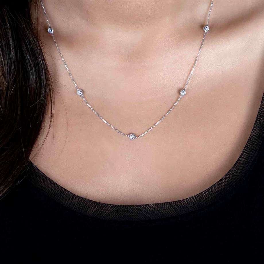 Sıralı Tasarım Gümüş Kadın Kolye resmi